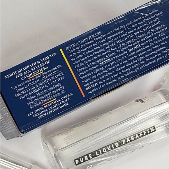 Shabbat/Yom Tov Glass Nerot Candles w/ Oil & Wicks - Picture 2 of 5